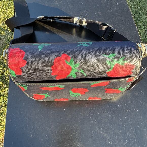Kate Spade Madison Rose Toss Print Saddle Bag Crossbody Black Multi- NWT - Picture 7 of 12